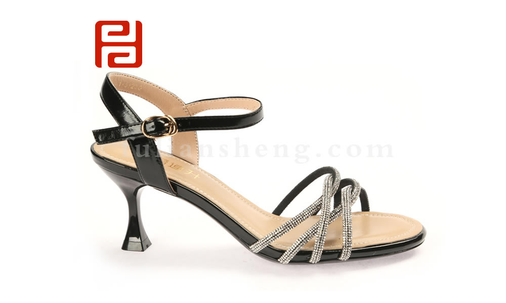 福連升夏季女涼鞋夏新款女仙女風(fēng)時(shí)裝涼鞋一字帶涼鞋女圖片