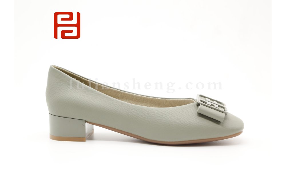 百搭時尚秋季單鞋女休閑小香風(fēng)方頭淺口女鞋棉麻舒適圖片