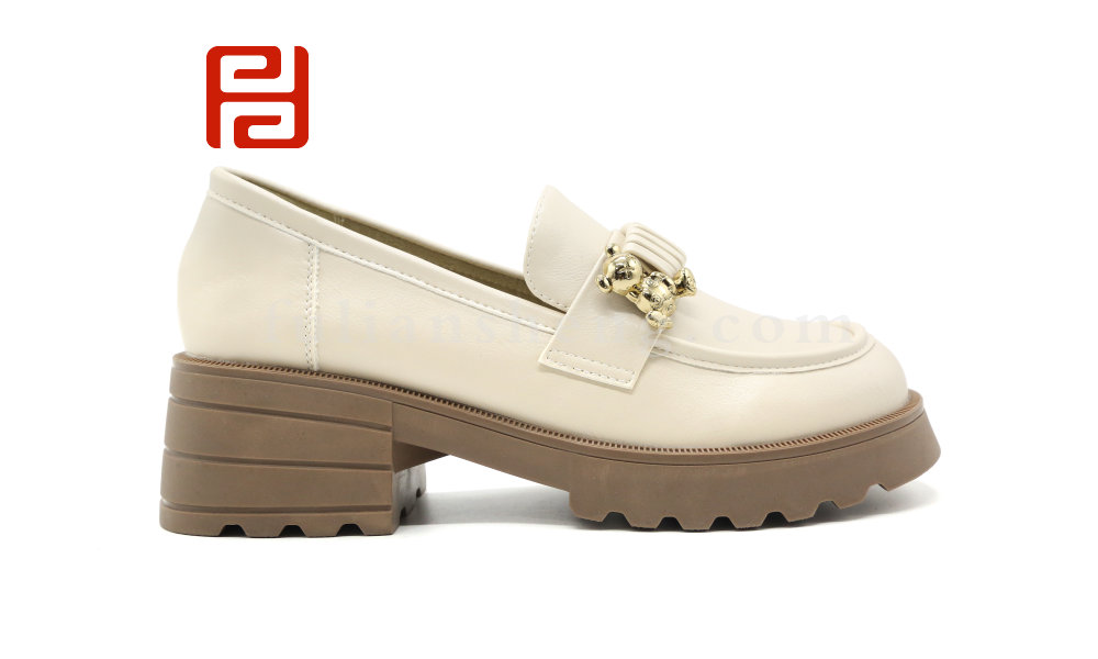 福連升時尚休閑女鞋 中跟厚底樂福鞋單鞋