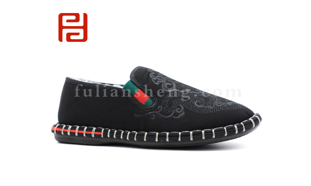 福連升冬季新款中國風(fēng)尚老北京布鞋時(shí)尚國粹中國風(fēng)休閑鞋