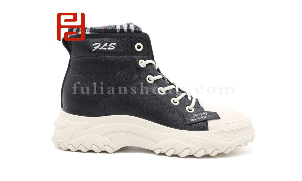 福連升休閑鞋女鞋冬款保暖刷漆復(fù)古風(fēng)休閑小短靴女圖片