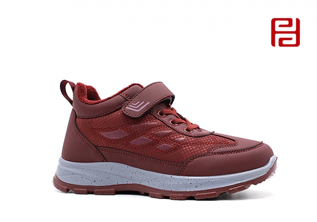 福連升冬季新款運(yùn)動(dòng)生活女鞋休閑運(yùn)動(dòng)健步鞋