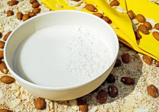 日攝入量需1200毫克？細(xì)數(shù)中老年人補(bǔ)鈣的食物有哪些？