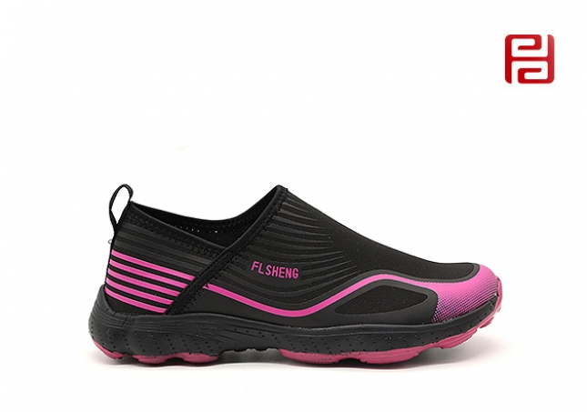 福連升防滑情侶鞋平底鞋套腳休閑運(yùn)動跑步旅行單鞋